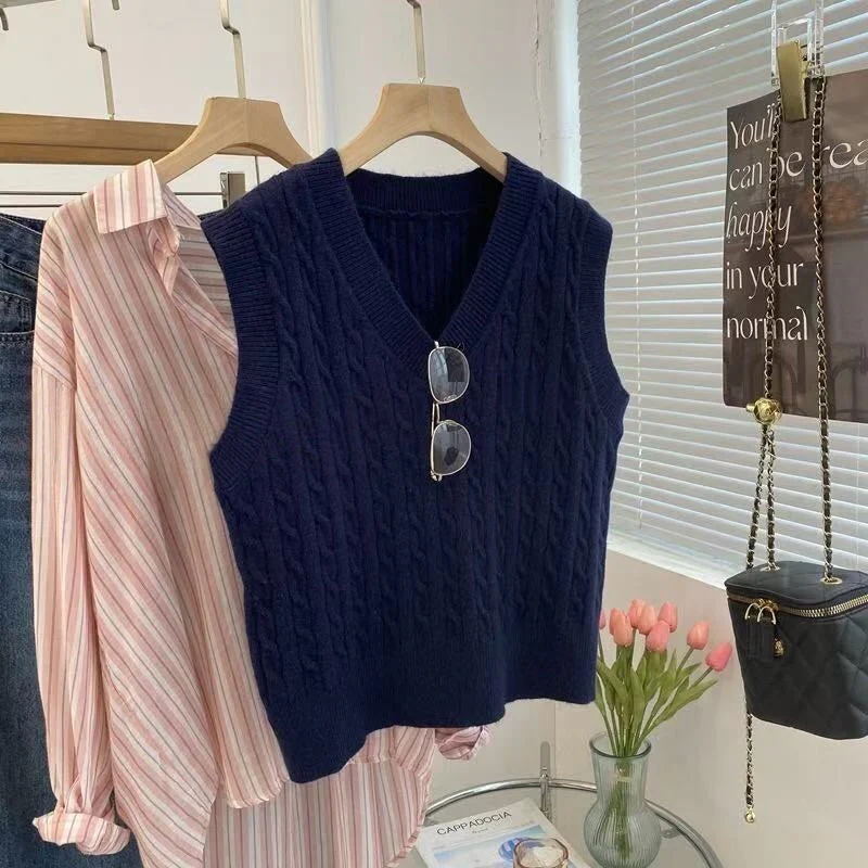T588-699   Fashion sweater V-neck knit