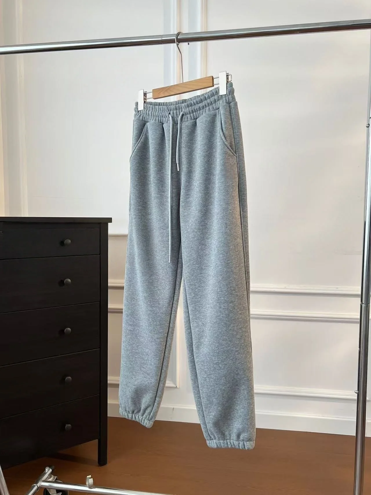 T588-719  Classic and minimalist casual ankle sweatpants-1688YF - Image 3