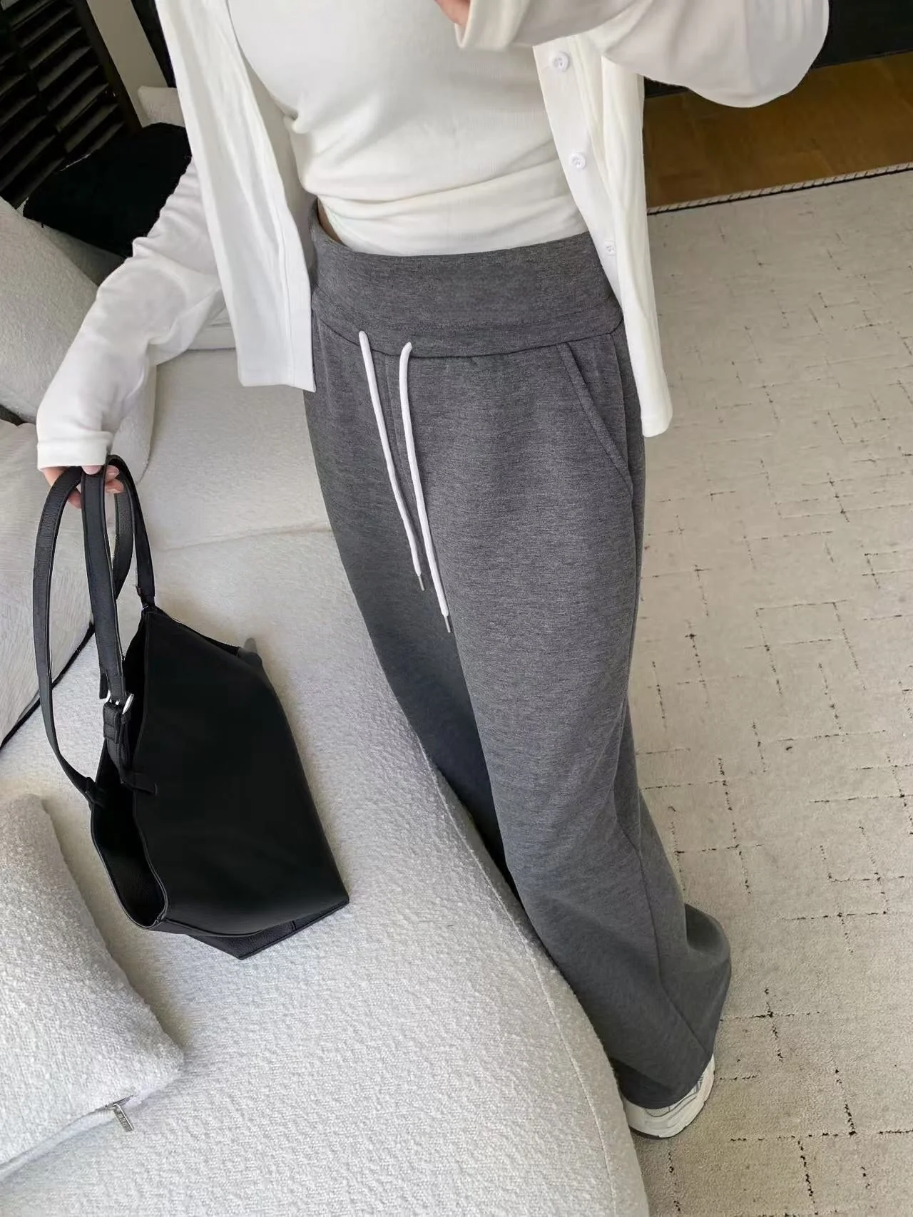 T588-720  Casual wide leg loose classic minimalist sweatpants - Image 3