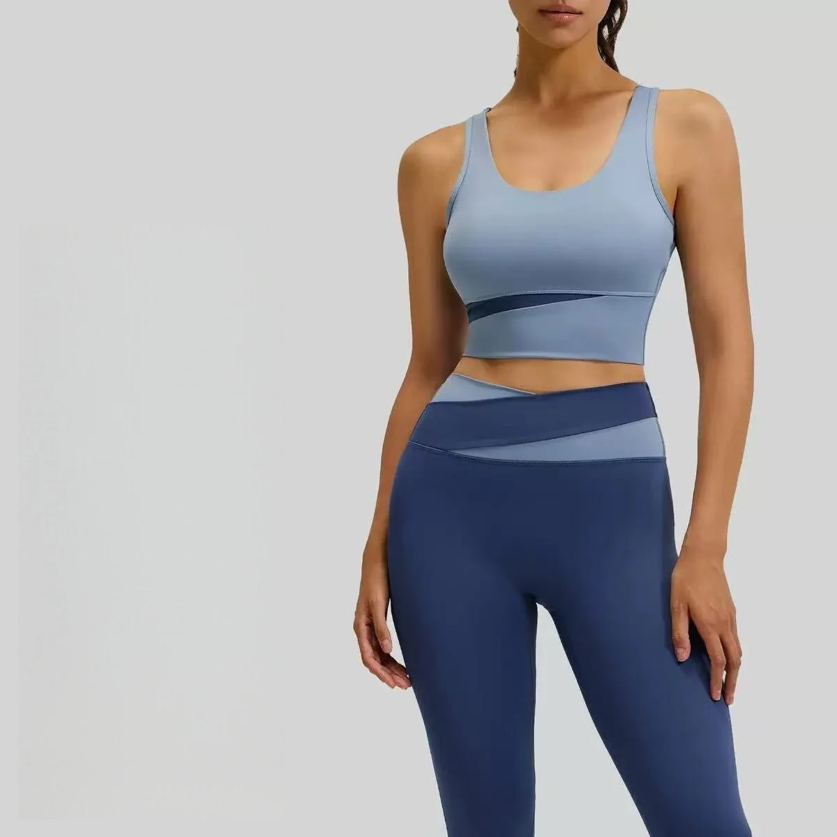 T588-1036  Sports suit with color blocking, high waist and slimming effect - Image 2
