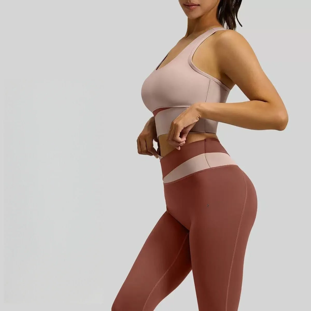 T588-1036  Sports suit with color blocking, high waist and slimming effect - Image 9