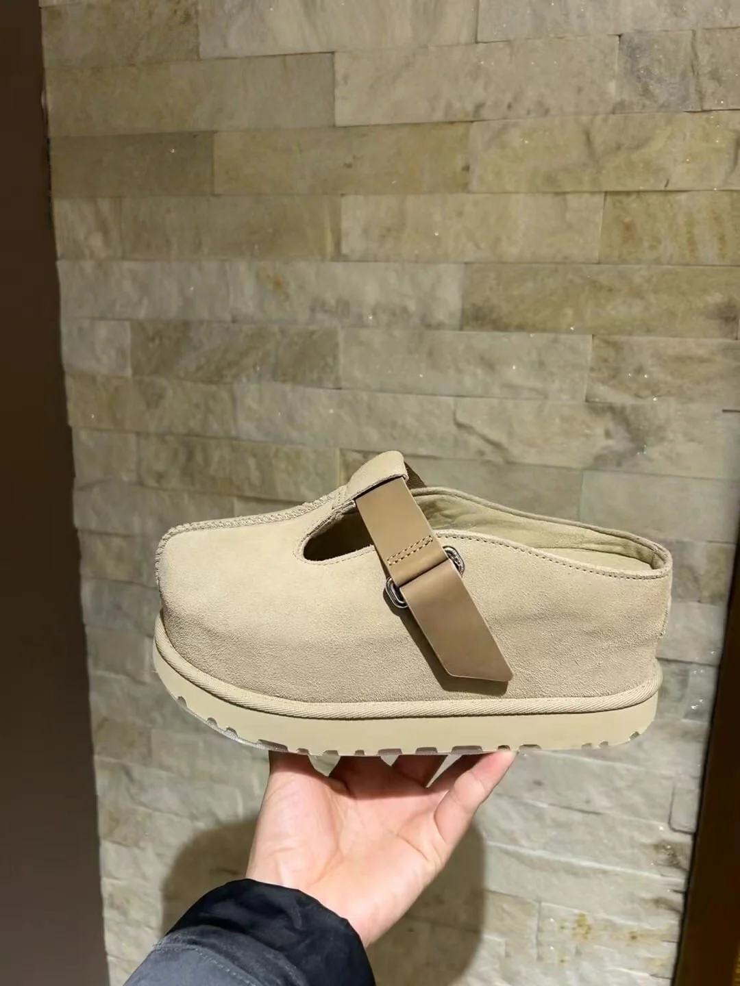 T588-1056  Summer leisure thick sole height increasing toe cap slippers for wearing outside - Image 2