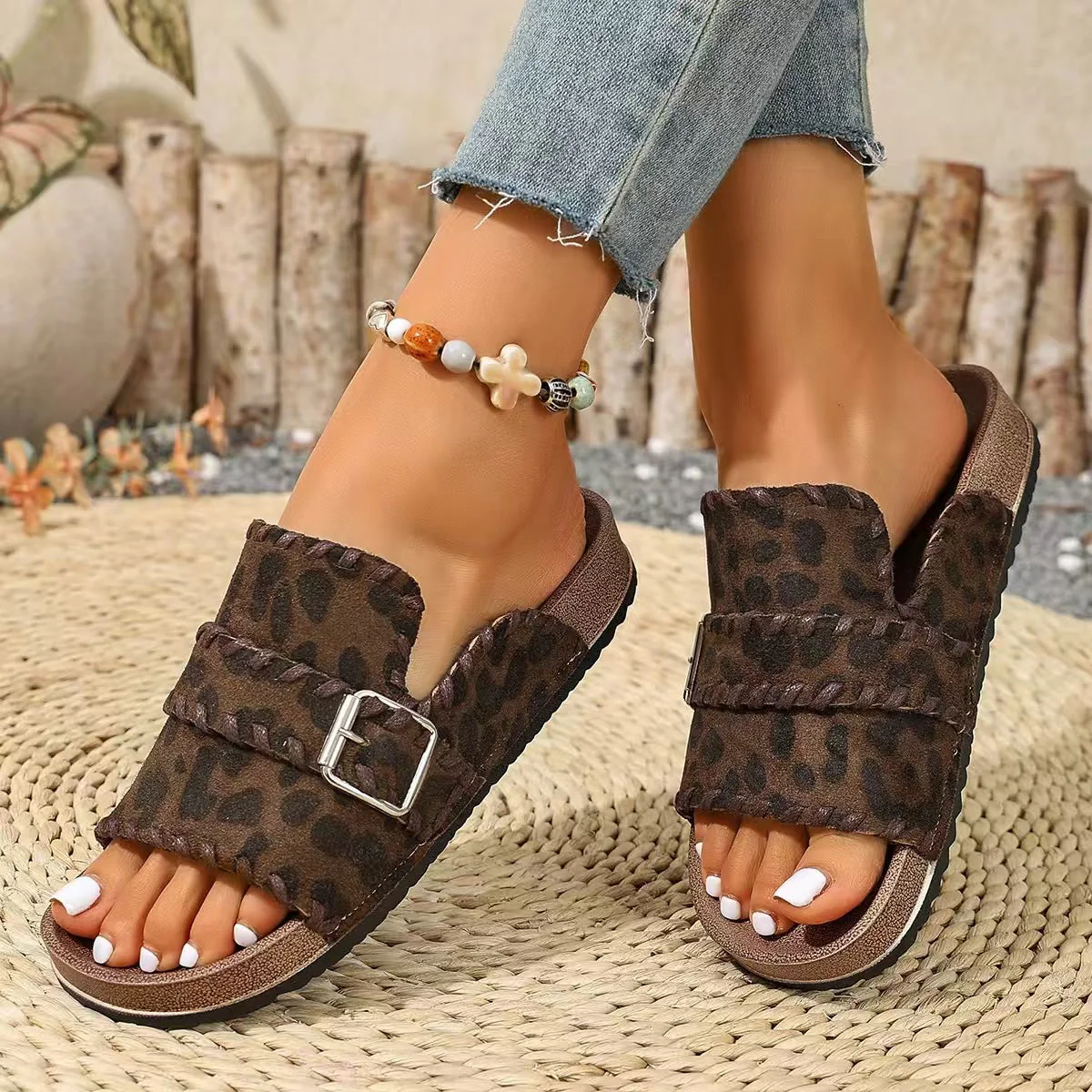T588-1119   Thick soled leopard print dress with sponge cake shoes for beach sandals - Image 3