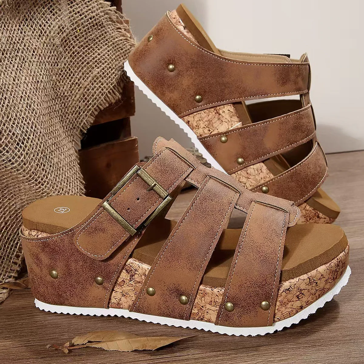 T588-1122  Thick soled outerwear vintage versatile buckle - Image 4