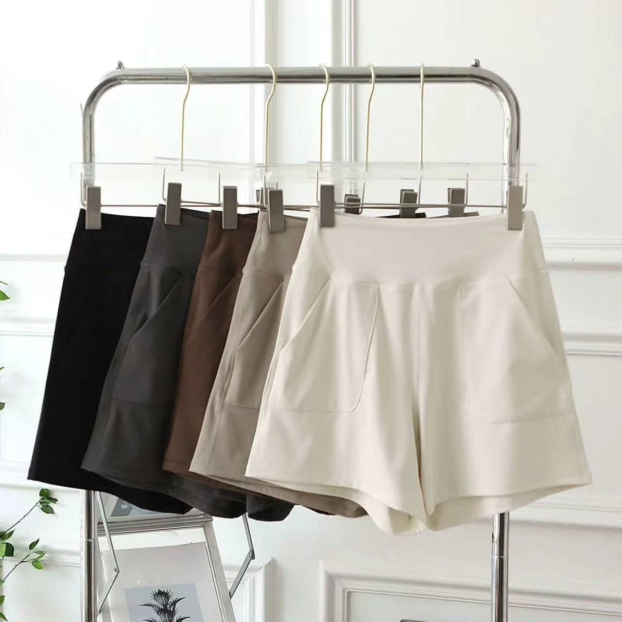 T588-1130 Women's fitness exercise quick drying breathable high waisted shorts - Image 6