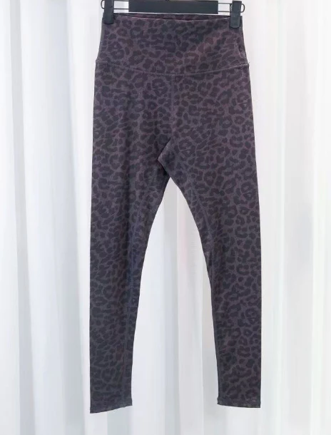 T588-1138   Leopard high waisted tight yoga pants for outdoor activities
