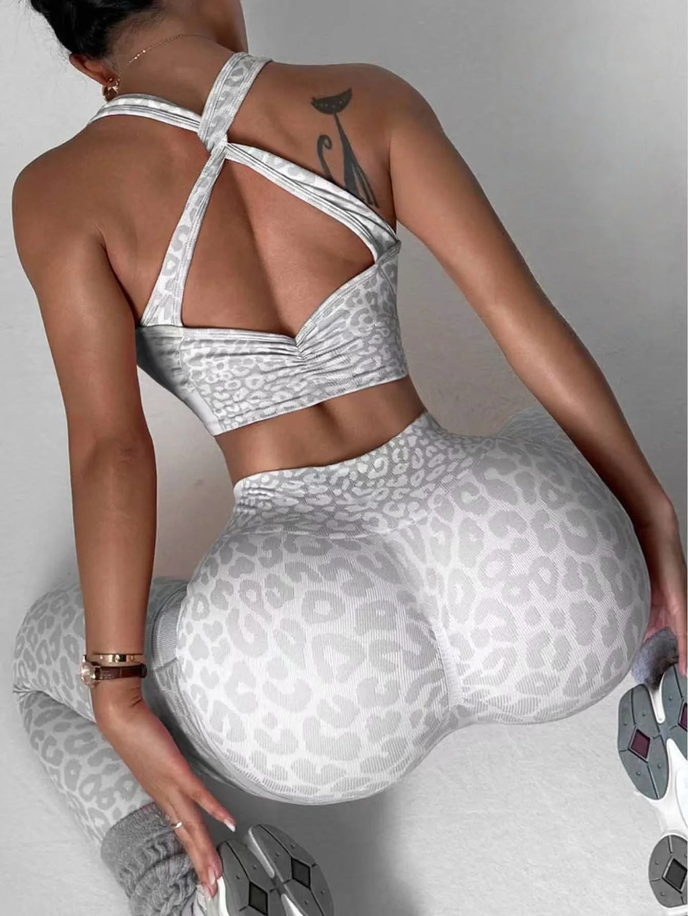 T588-1157   Women's sports leggings set - Image 3
