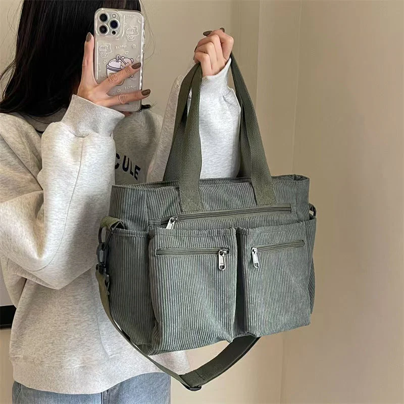 T588-1184  Single shoulder large capacity commuting leisure crossbody bag - Image 3
