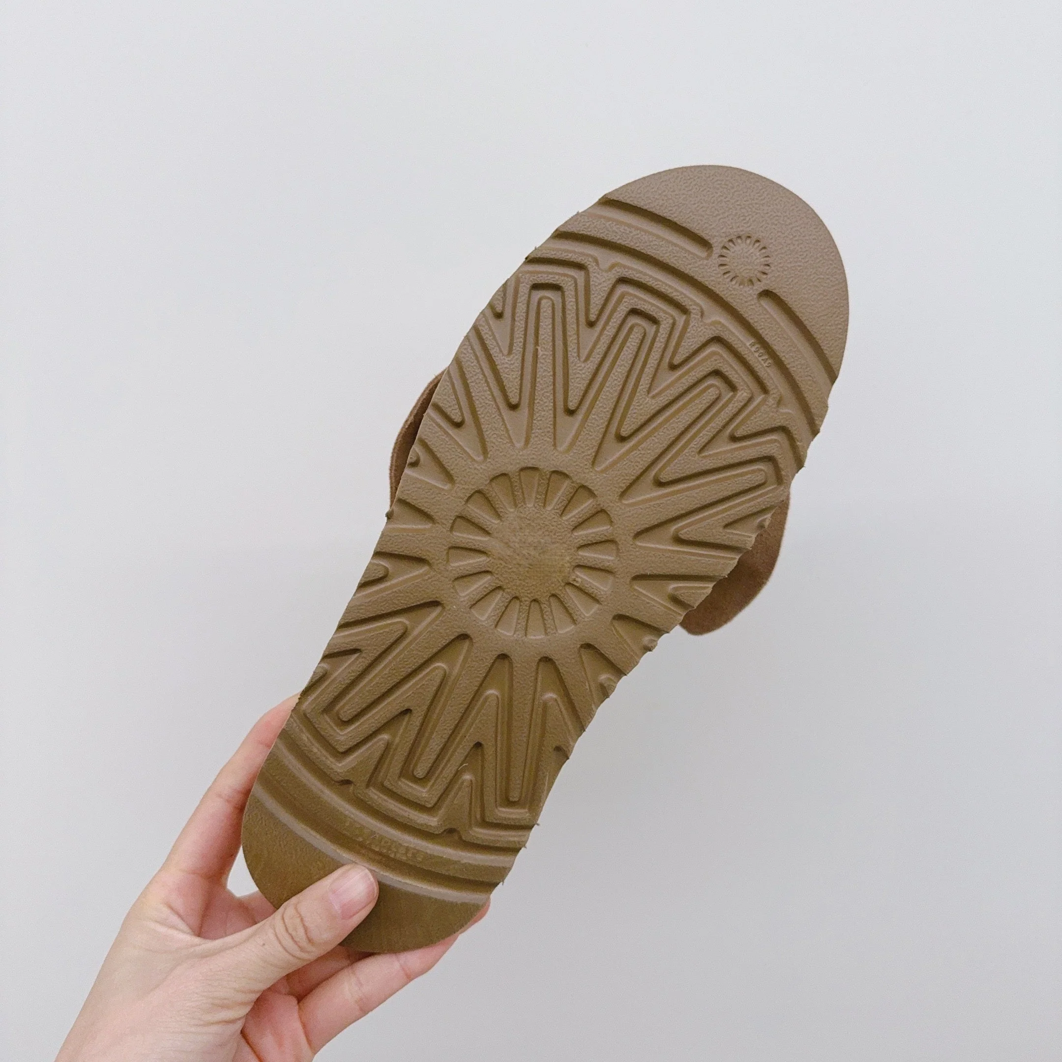 T588-785  Thick and warm low cut shoes - Image 3