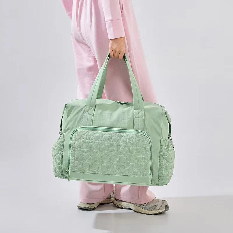 T588-811  Travel bag with dry and wet separation, diagonally crossed, hand-held - Image 5