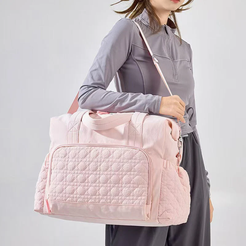 T588-811  Travel bag with dry and wet separation, diagonally crossed, hand-held - Image 8