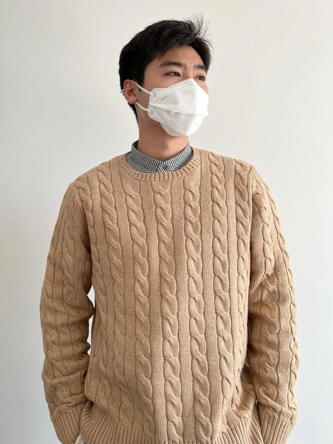 T588-877 Men's knitted sweater with long sleeves and loose fit - Image 4