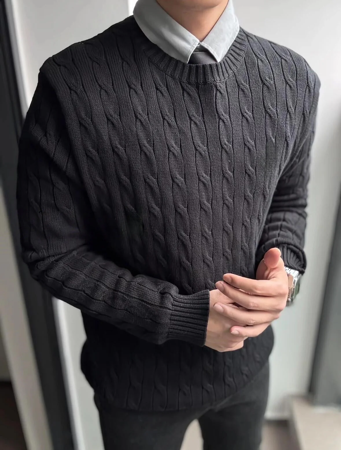 T588-877 Men's knitted sweater with long sleeves and loose fit - Image 5