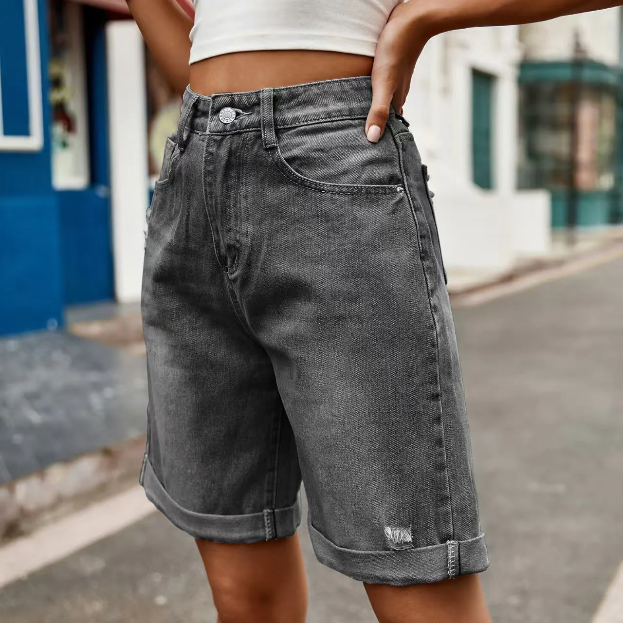 T588-920 Women's summer denim shorts - Image 2