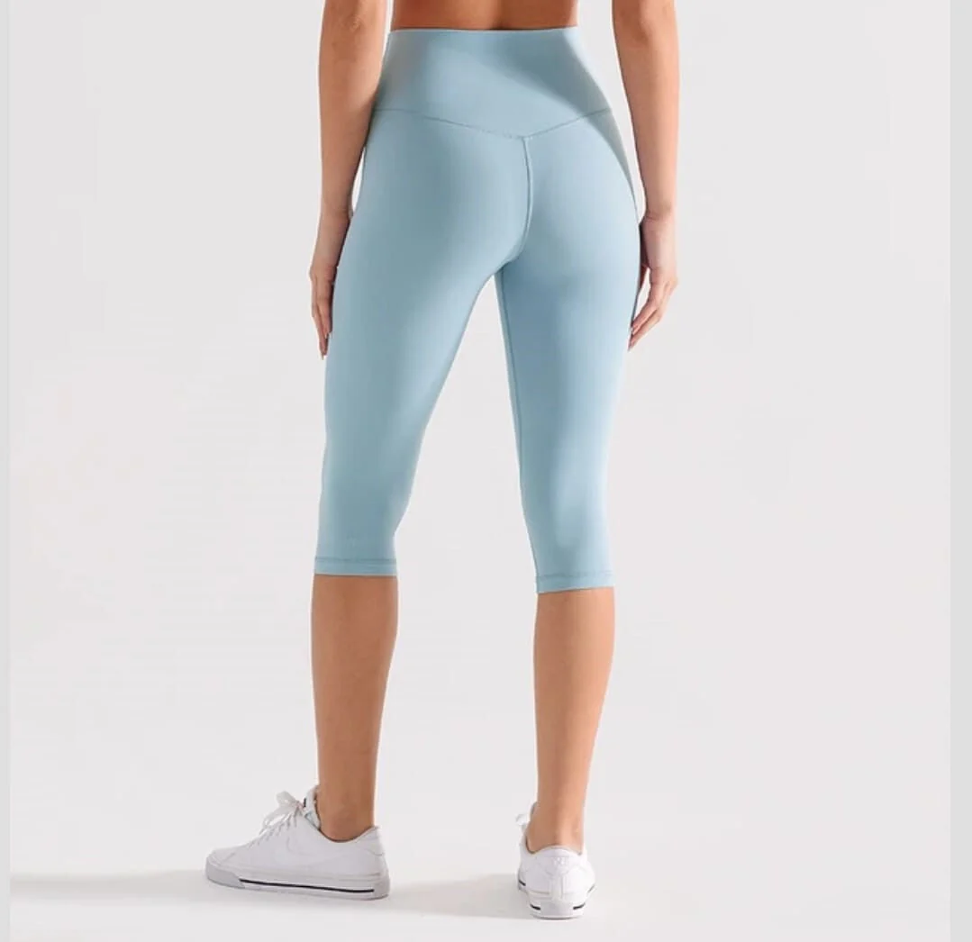 T588-924 Seven point yoga pants with high waist, hip lifting, and quick drying - Image 3
