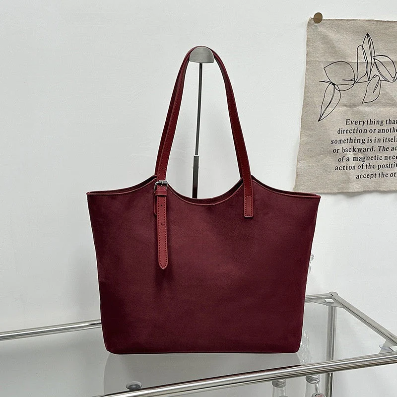 T588-935 Large capacity shoulder and armpit tote bag - Image 4